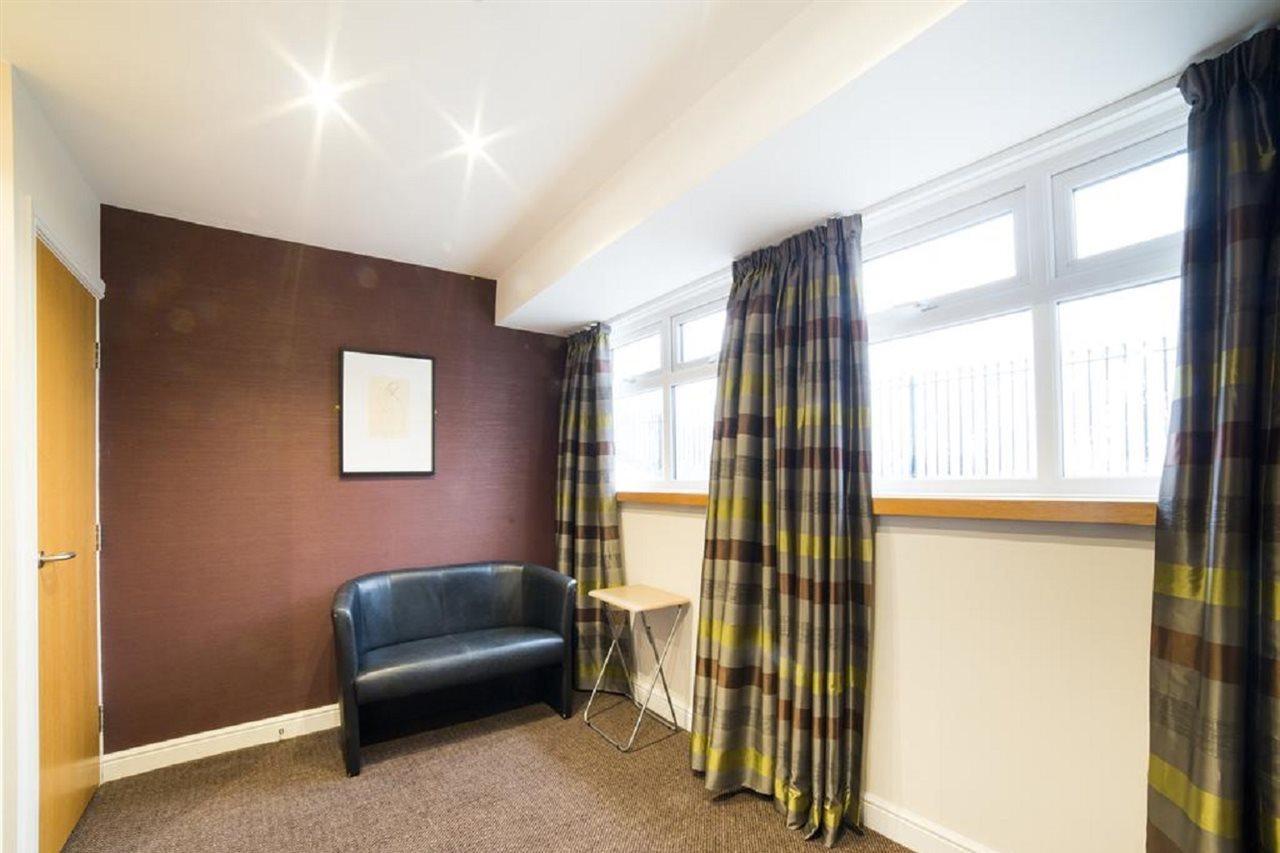 Oyo Imperial Hotel Barrow-in-Furness Exteriér fotografie